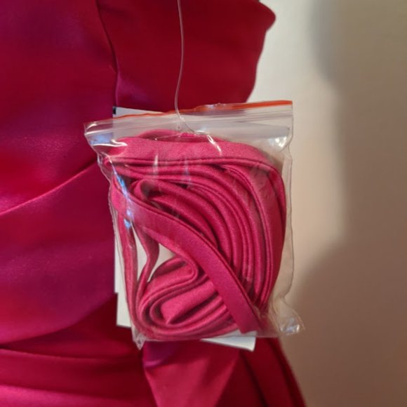 David's bridal Dress for evenings and weddings. Begonia color. Size 4. - Picture 7 of 11